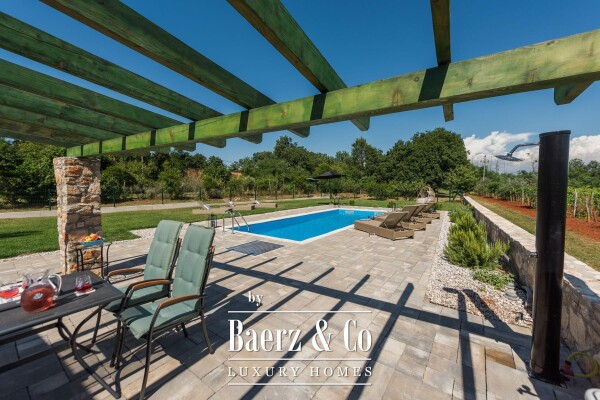 photo 14 Istria, Umag, authentic Istrian stone house 260 m², surrounded by greenery, 1349 m² garden