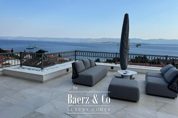 photo 1 Brač, Bol, luxury penthouse in the town centre and building plot with building permit