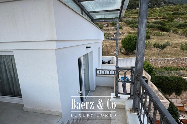 photo 25 Brač, Bol, luxury penthouse in the town centre and building plot with building permit
